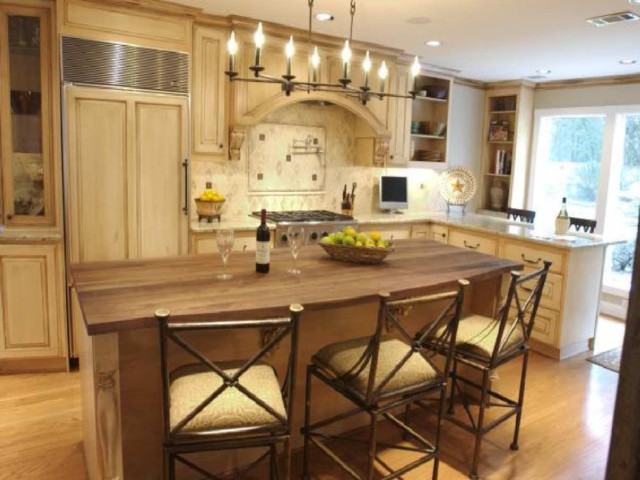 Click here for the Pebblehill Kitchen Renovation Gallery Photos